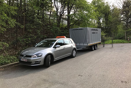 Praktijkles auto met aanhangwagen bij Rijschool Jacobs